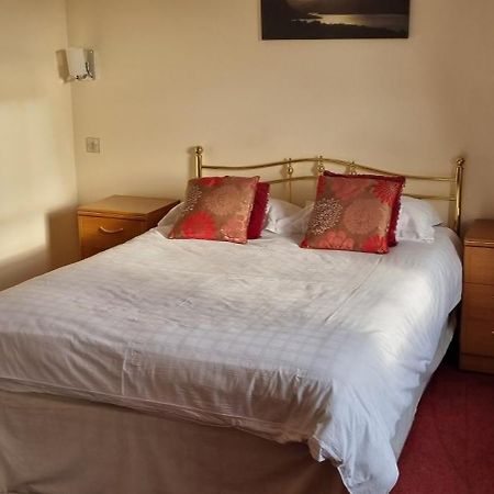 Ecclefechan Hotel Bagian luar foto